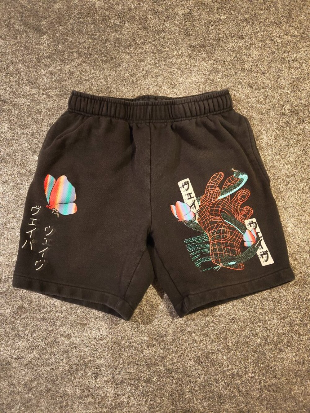 Vitriol Men’s Small Graphic Shorts – Snake & Butterfly Art